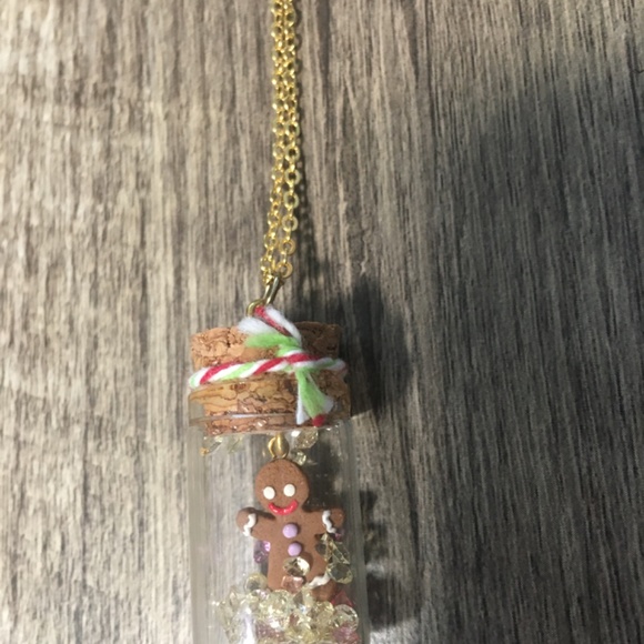 Gingerbread Man Necklace - Picture 3 of 6